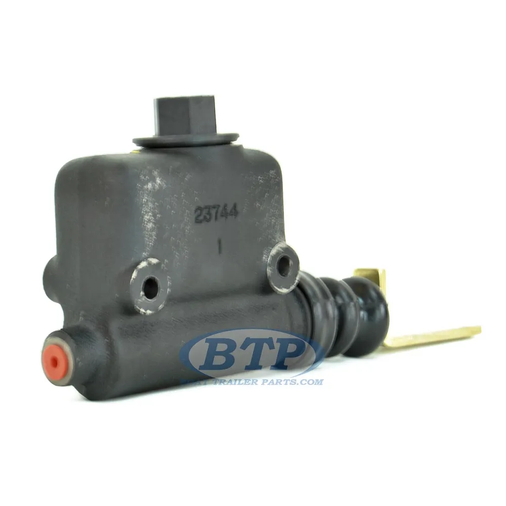 Dexter (formerly Titan) Model 10 or 20 Disc Brake Surge Coupler Master Cylinder