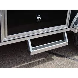 STEP, SIDE DOOR